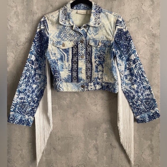 Chico’s Women’s Blue/white Jean Jacket  Artisan Pattern Beaded Fringe Crop Sz0 - Picture 5 of 10